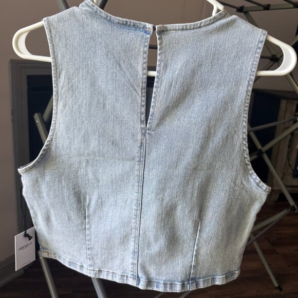 Women's Medium Cropped Shirt - Picture 2 of 2